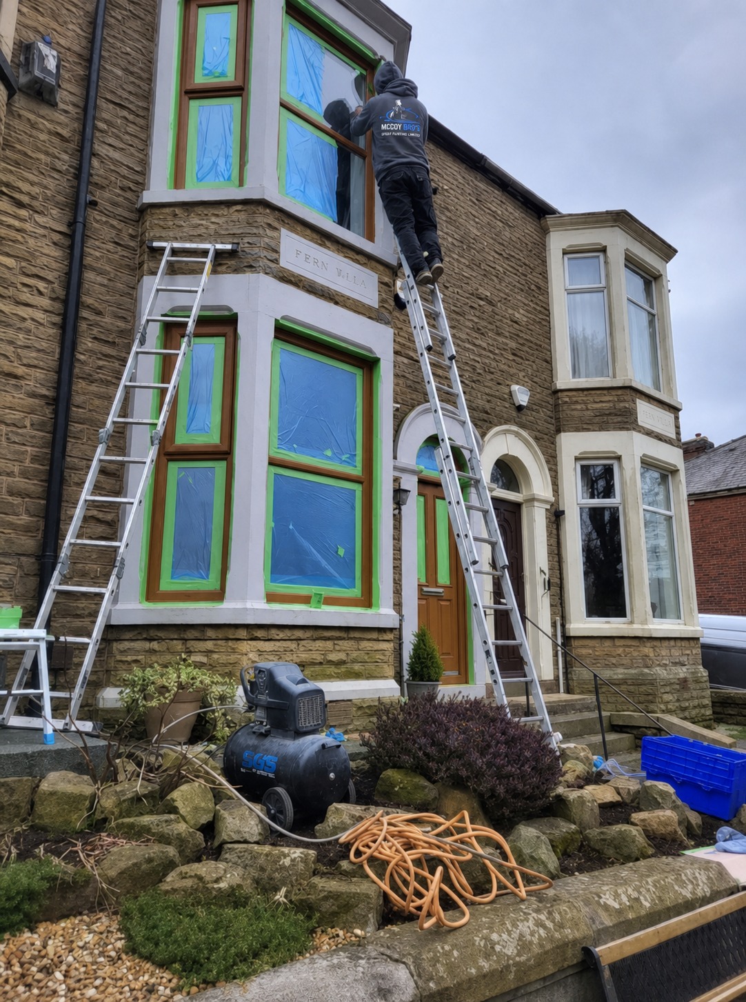 High level exterior UPVC spraying work